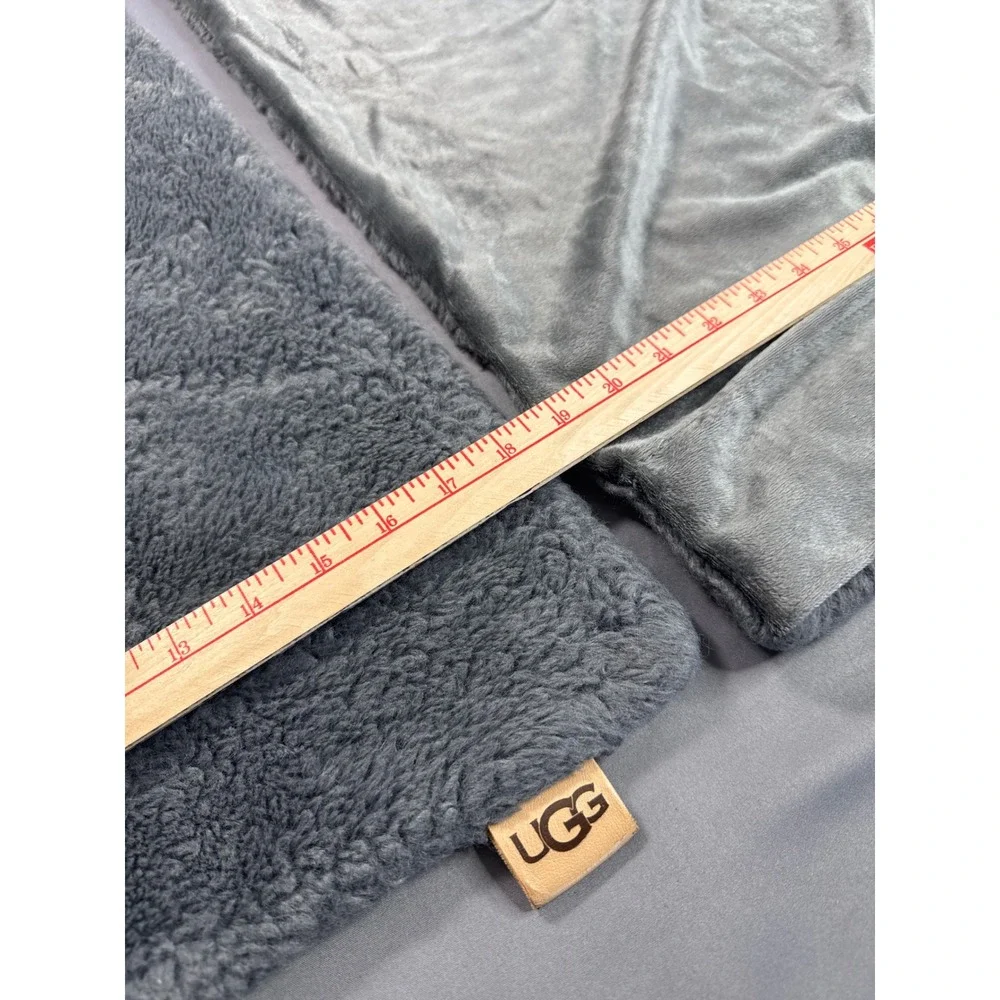 UGG 2 Gray Sherpa and Velvet Plush Throw Pillow Cover 20x20 Square Logo Patch